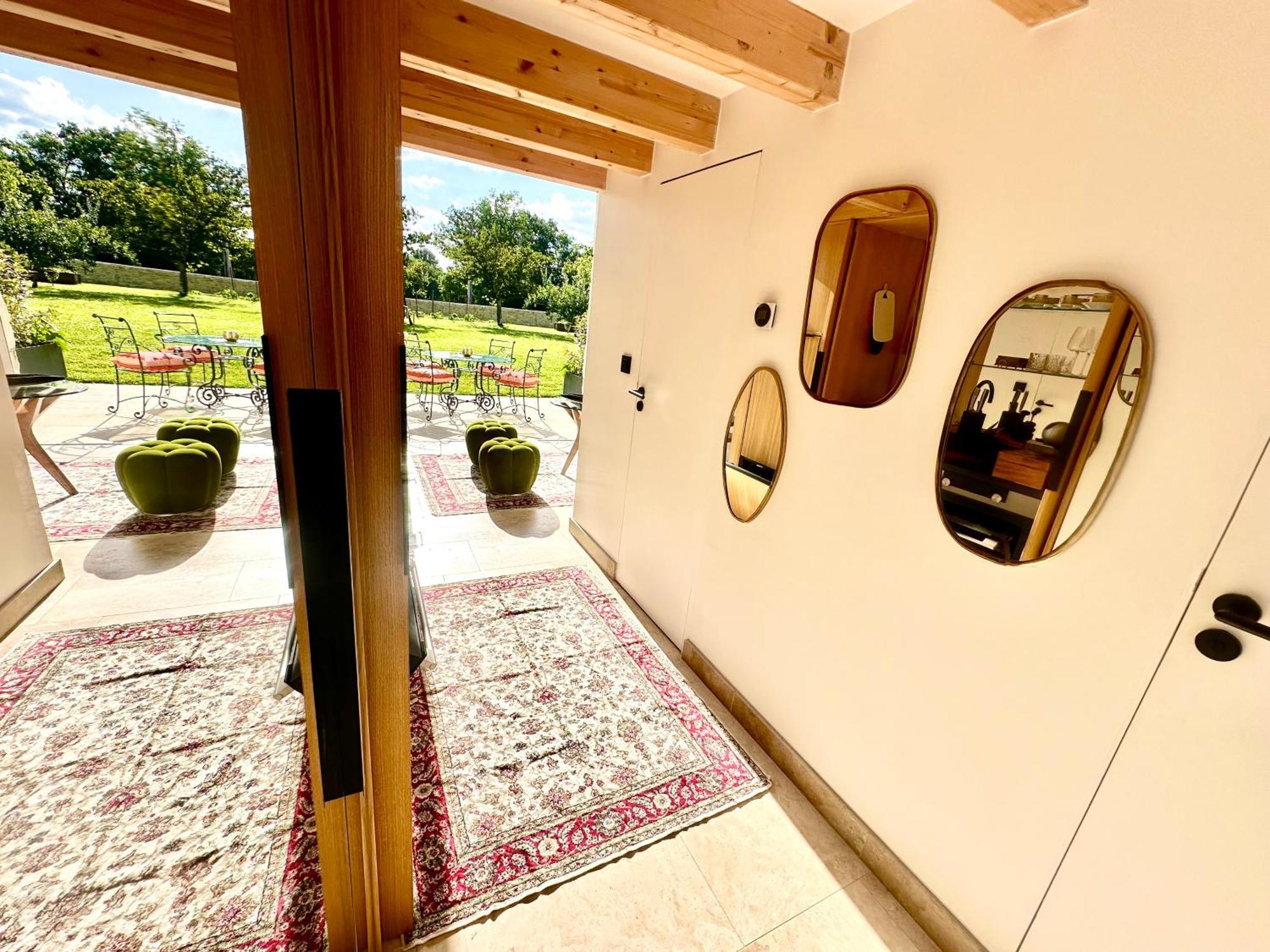 Chateau De Lafont Suites Saint-Vivien  Εξωτερικό φωτογραφία