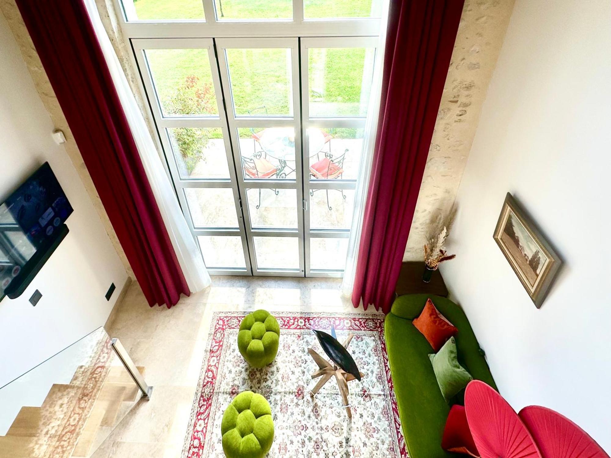 Chateau De Lafont Suites Saint-Vivien  Εξωτερικό φωτογραφία